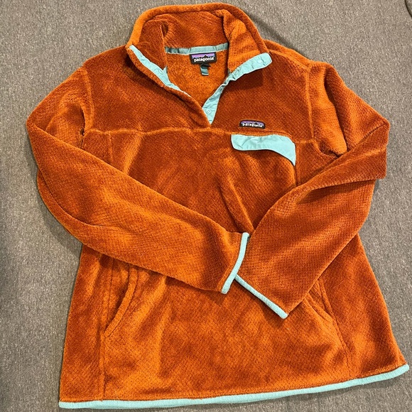 Patagonia Tops - Patagonia Pullover